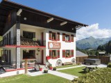 exterior-bluebell-4970